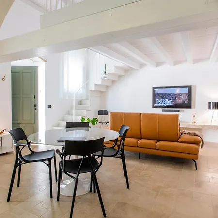 Holiday home Ronco Concordia Noto